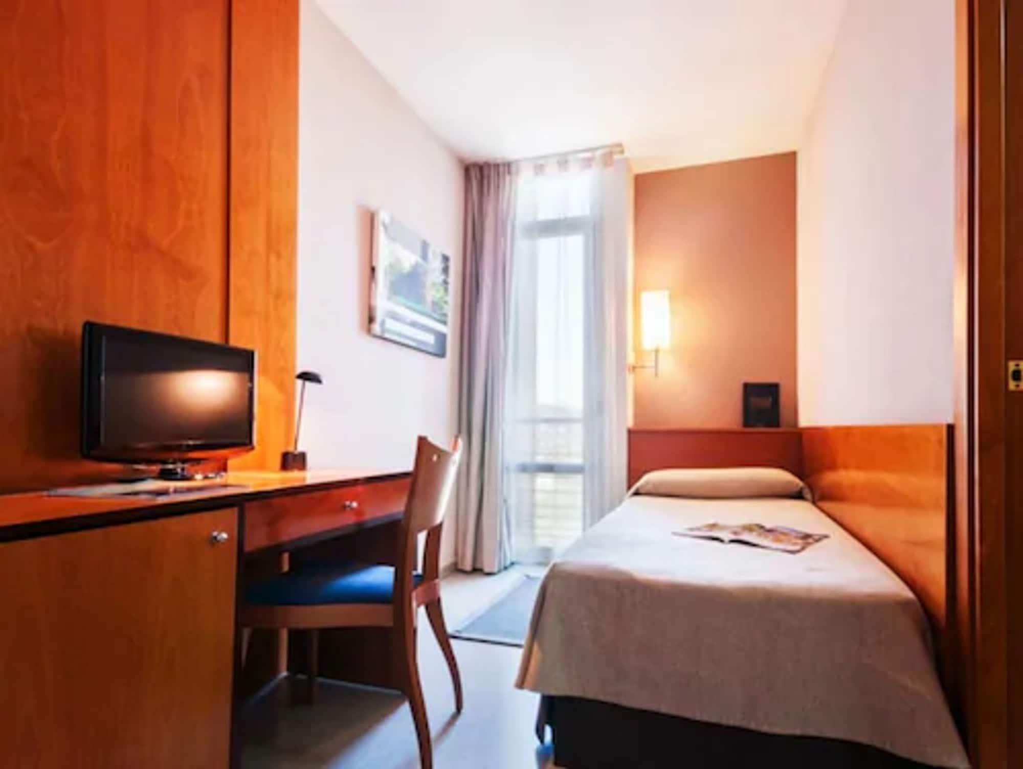 Hotel Γκρανολιές Εξωτερικό φωτογραφία