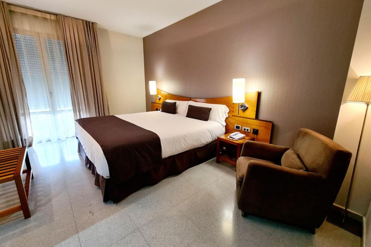 Hotel Γκρανολιές Εξωτερικό φωτογραφία