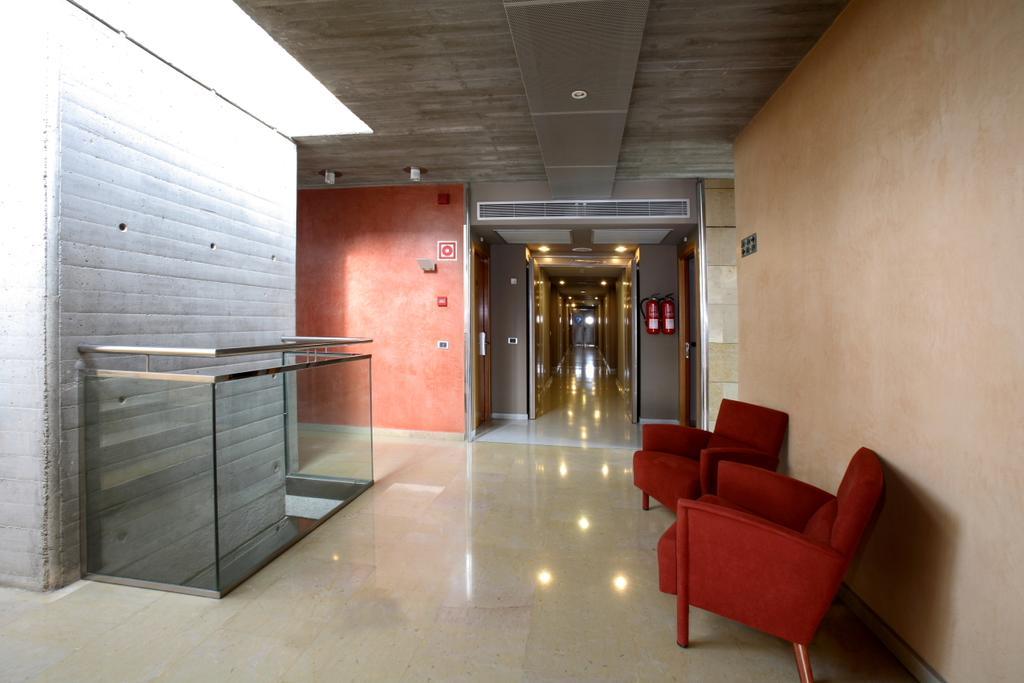 Hotel Γκρανολιές Εξωτερικό φωτογραφία