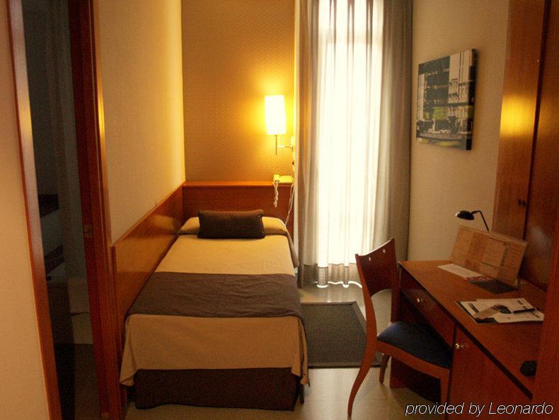 Hotel Γκρανολιές Εξωτερικό φωτογραφία
